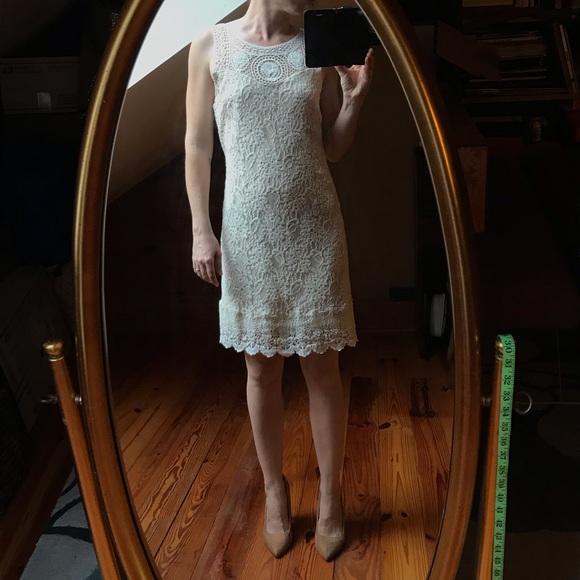 C. Luce Cream Lace Sheath Dress, EUC, S - Picture 11 of 13